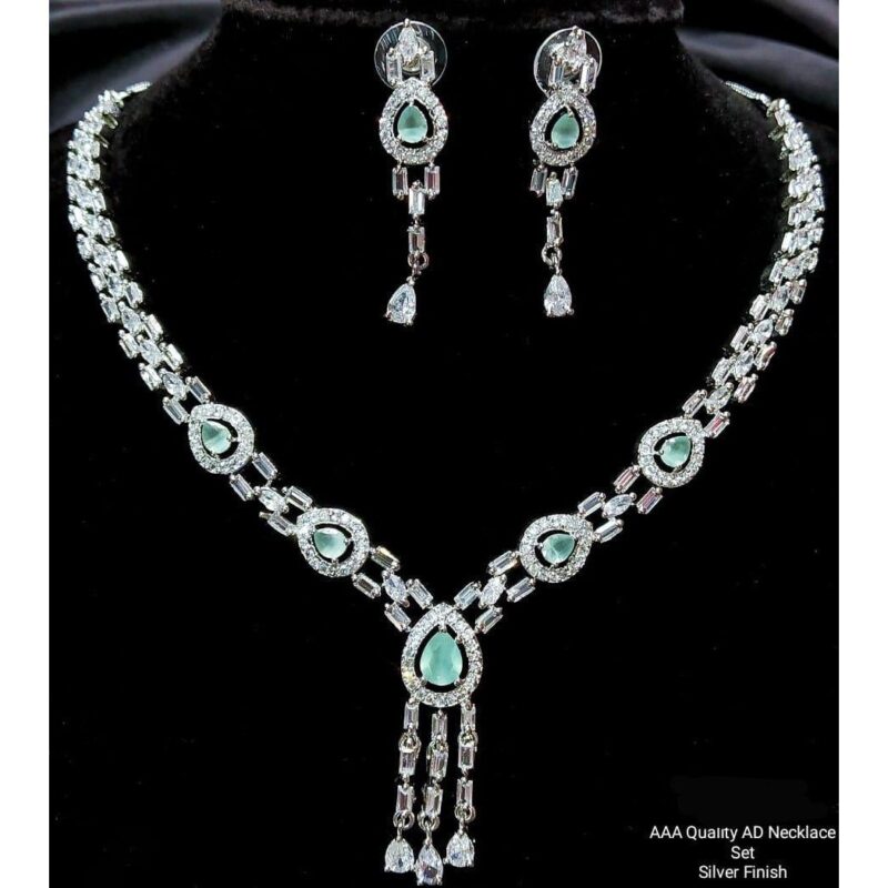 AD Stone Necklace Set