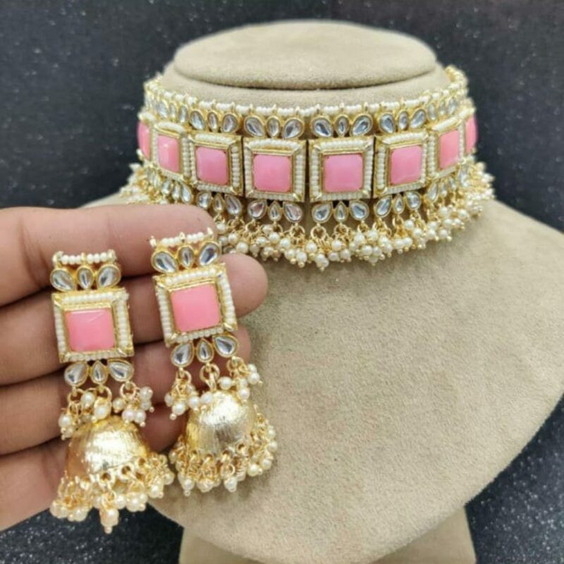 Chick Necklace Set - Image 2
