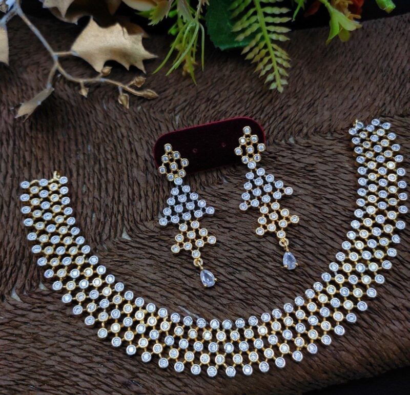 Kundan Style American Diamond Necklace - Image 3