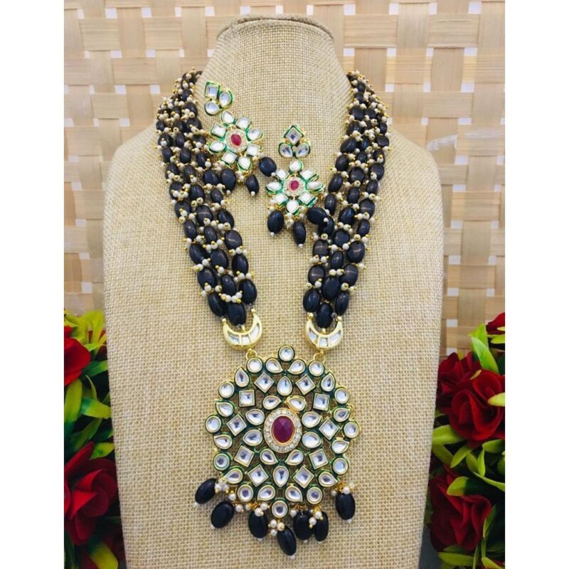 Long Kundan Necklace Set - Image 3
