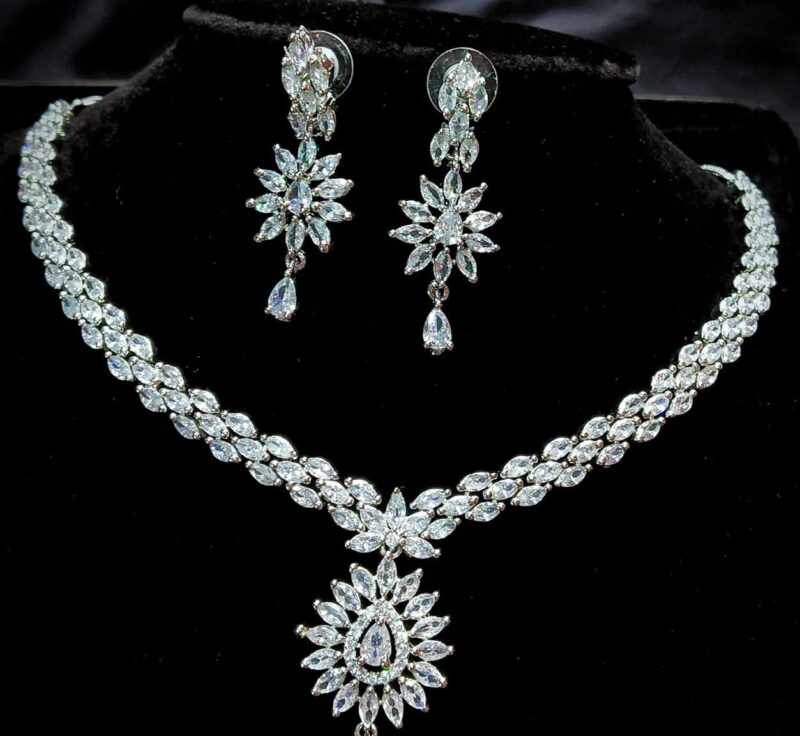 AD Stone Necklace Set