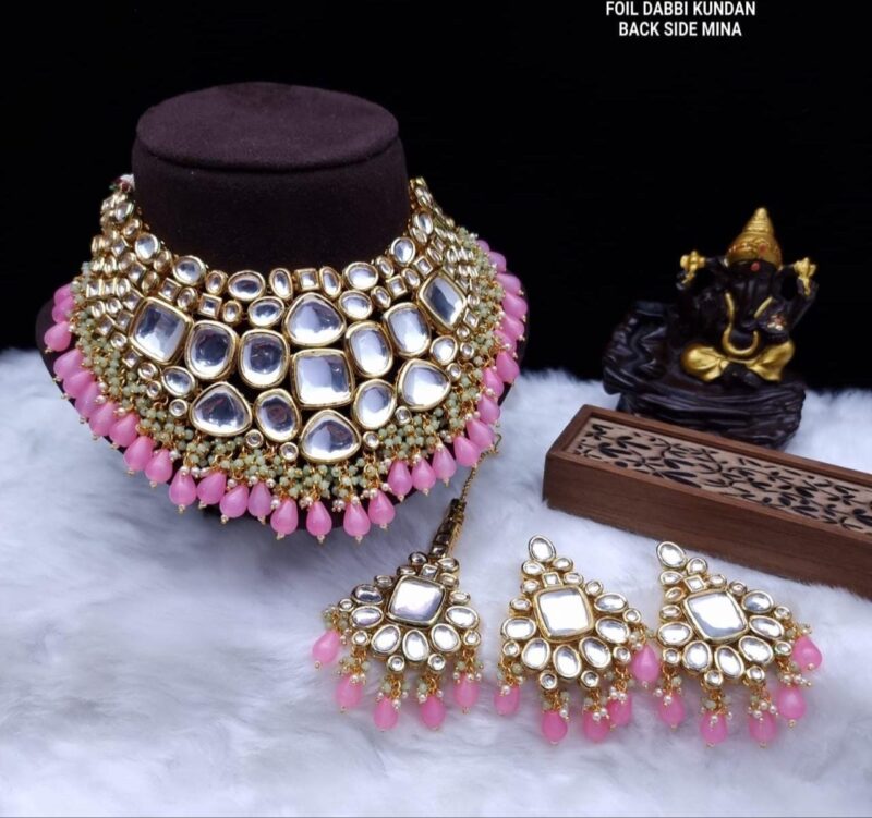 Party Wear Kundan Necklace Set - Image 3