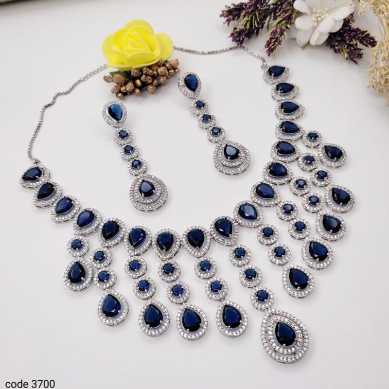 Flexible Pendant Necklace - Image 2