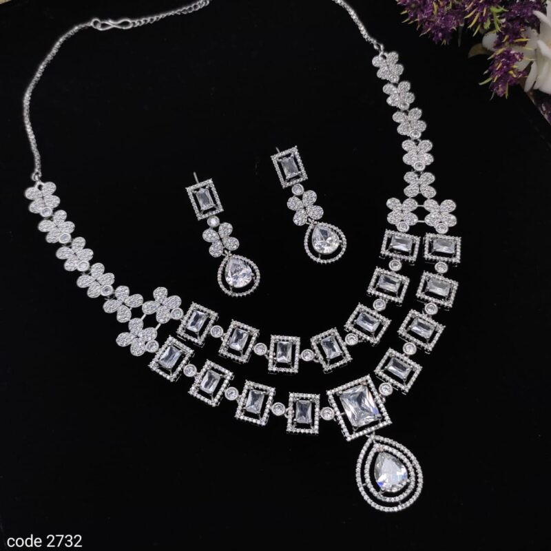 Indo Western Jewelry Set - Image 2